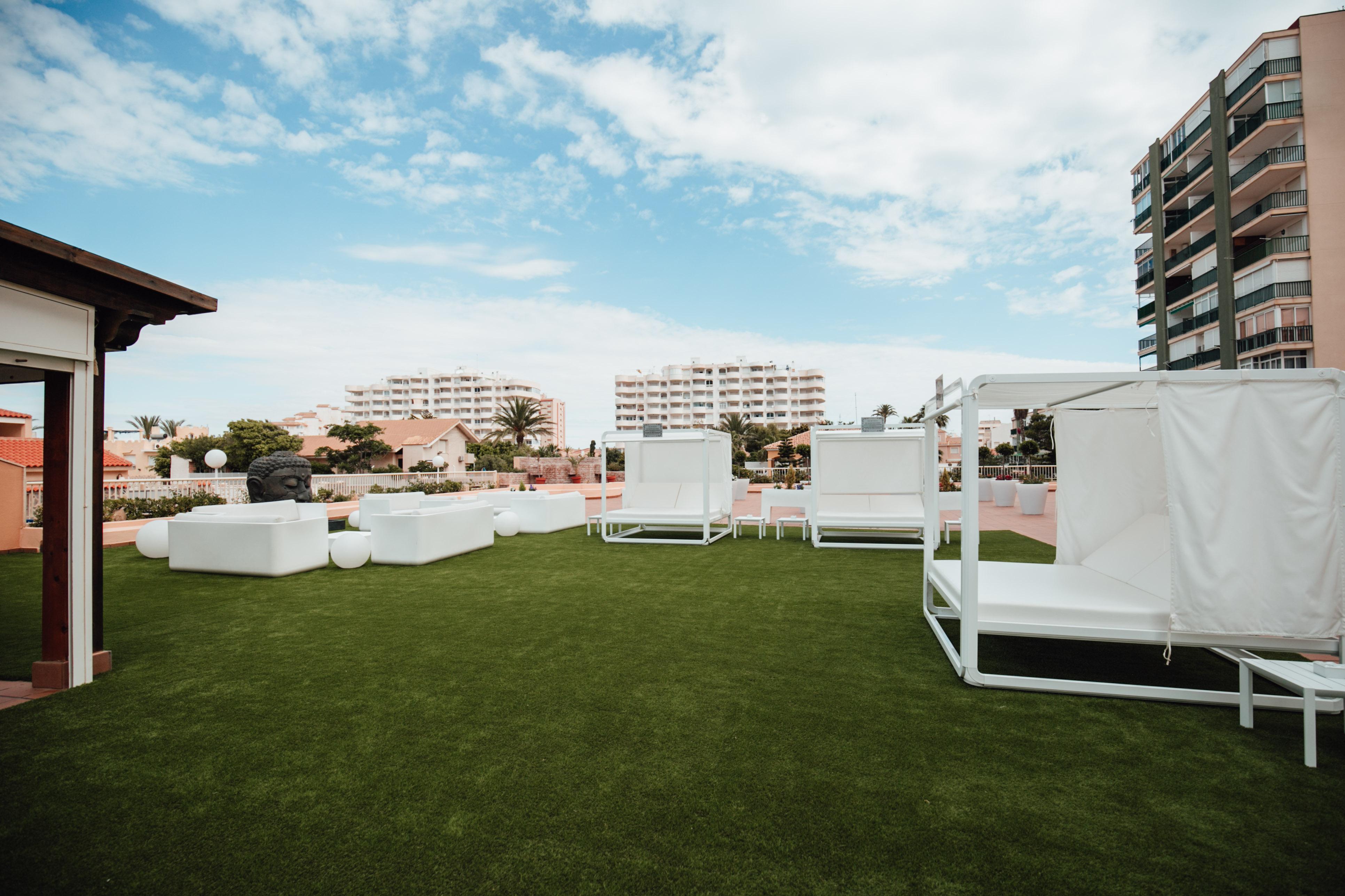 Poseidon & - Designed For Adults 4*